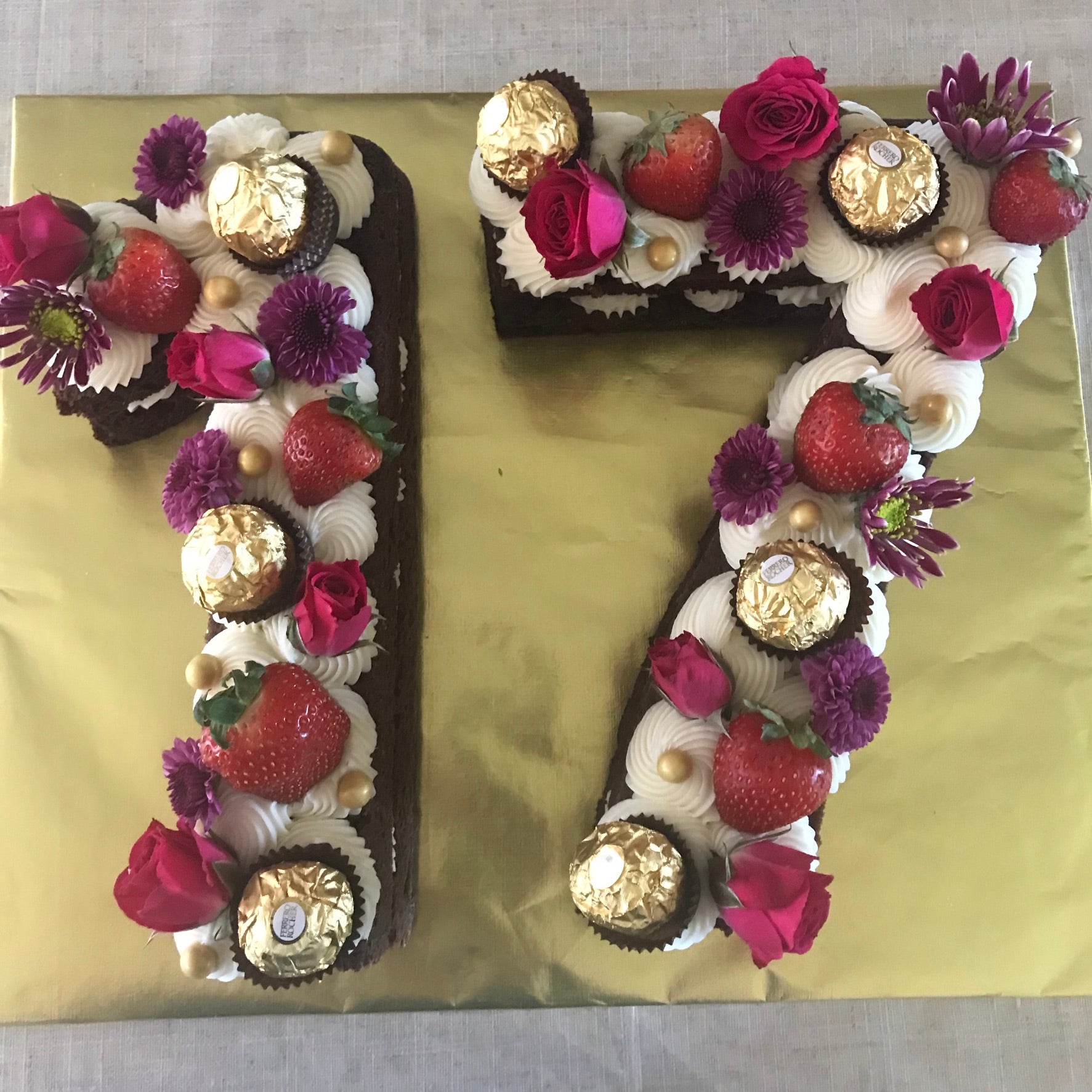 Custom Cakes